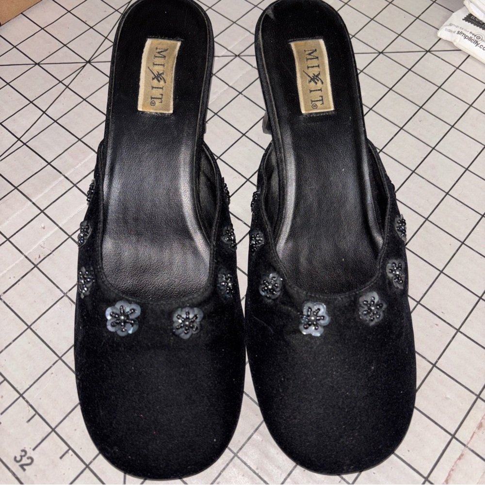MIXIT Women's Black Velvet 9M Mules